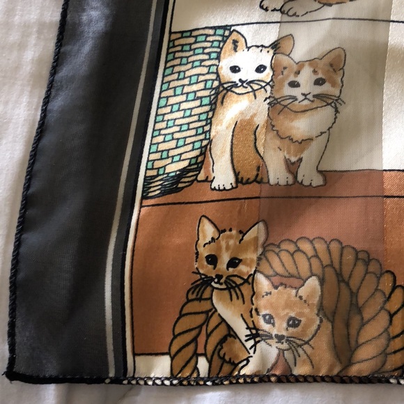 polyester Cat themed silky scarf - Picture 4 of 9